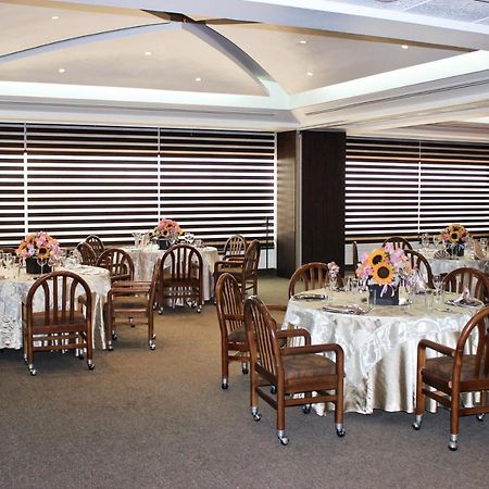 San Juan Park Hotel Сан-Хуан-дель-Ріо Екстер'єр фото The ballroom