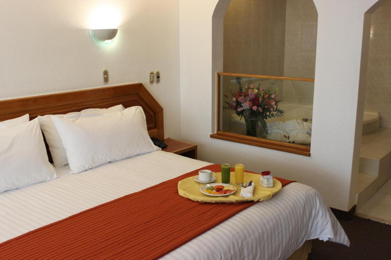 San Juan Park Hotel Сан-Хуан-дель-Ріо Екстер'єр фото