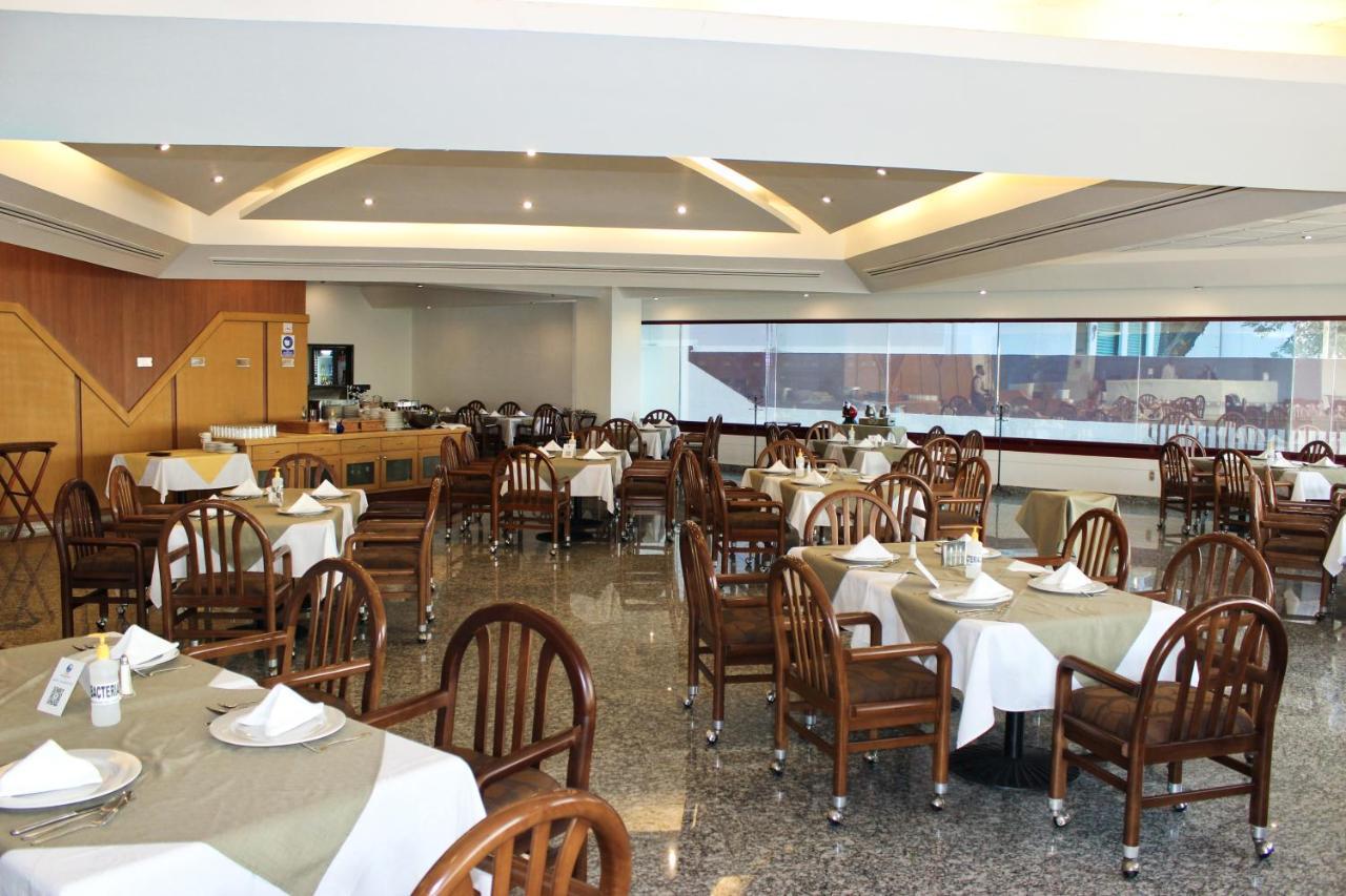 San Juan Park Hotel Сан-Хуан-дель-Ріо Екстер'єр фото The restaurant